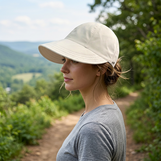 🧢☀️Damesolhatt med justerbar hestehale-åpning – pustende og lett – perfekt til stranden, hagen eller reiser – beskytter pålitelig mot UV-stråling🌿👒
